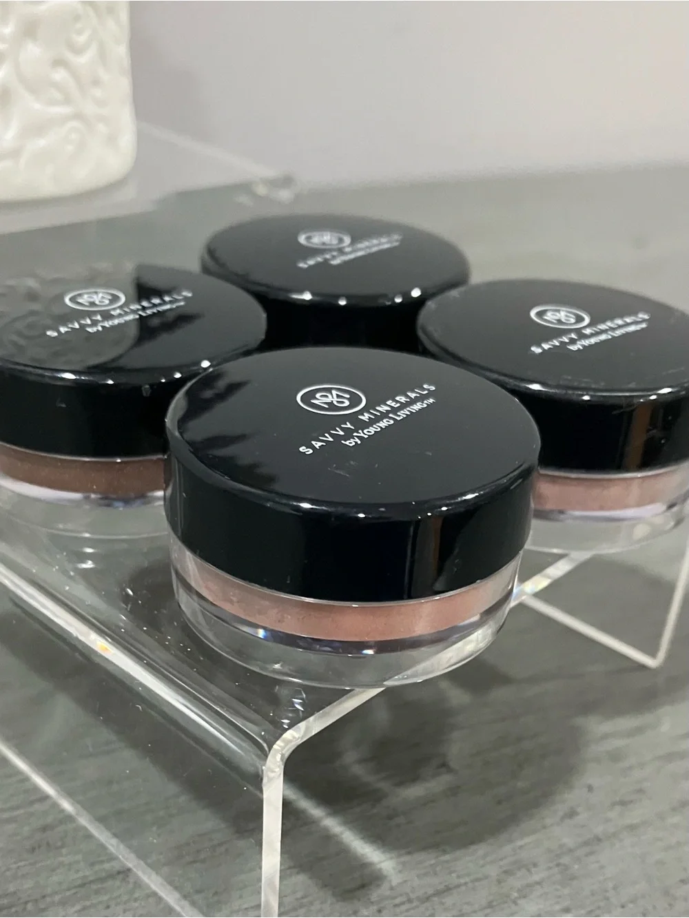 Savvy Mineral Eyeshadow Quad (4) Neutral Brown & Taupe Shades